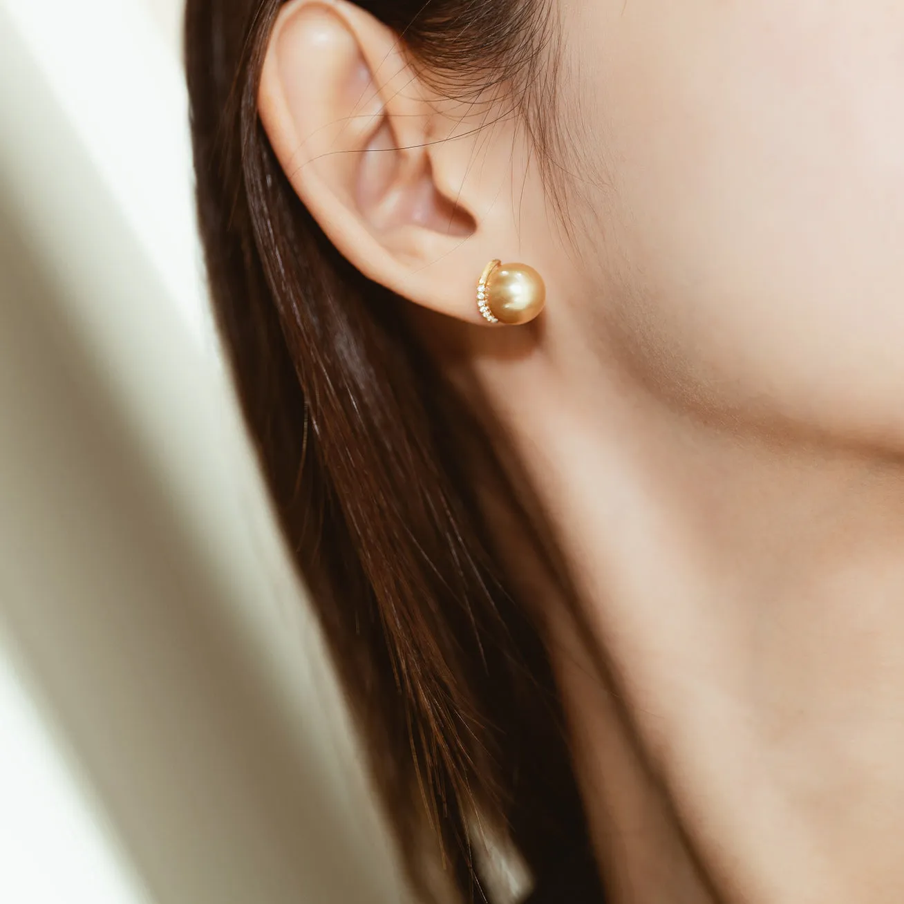 18K Solid Gold South Sea Pearl Earrings KE00032