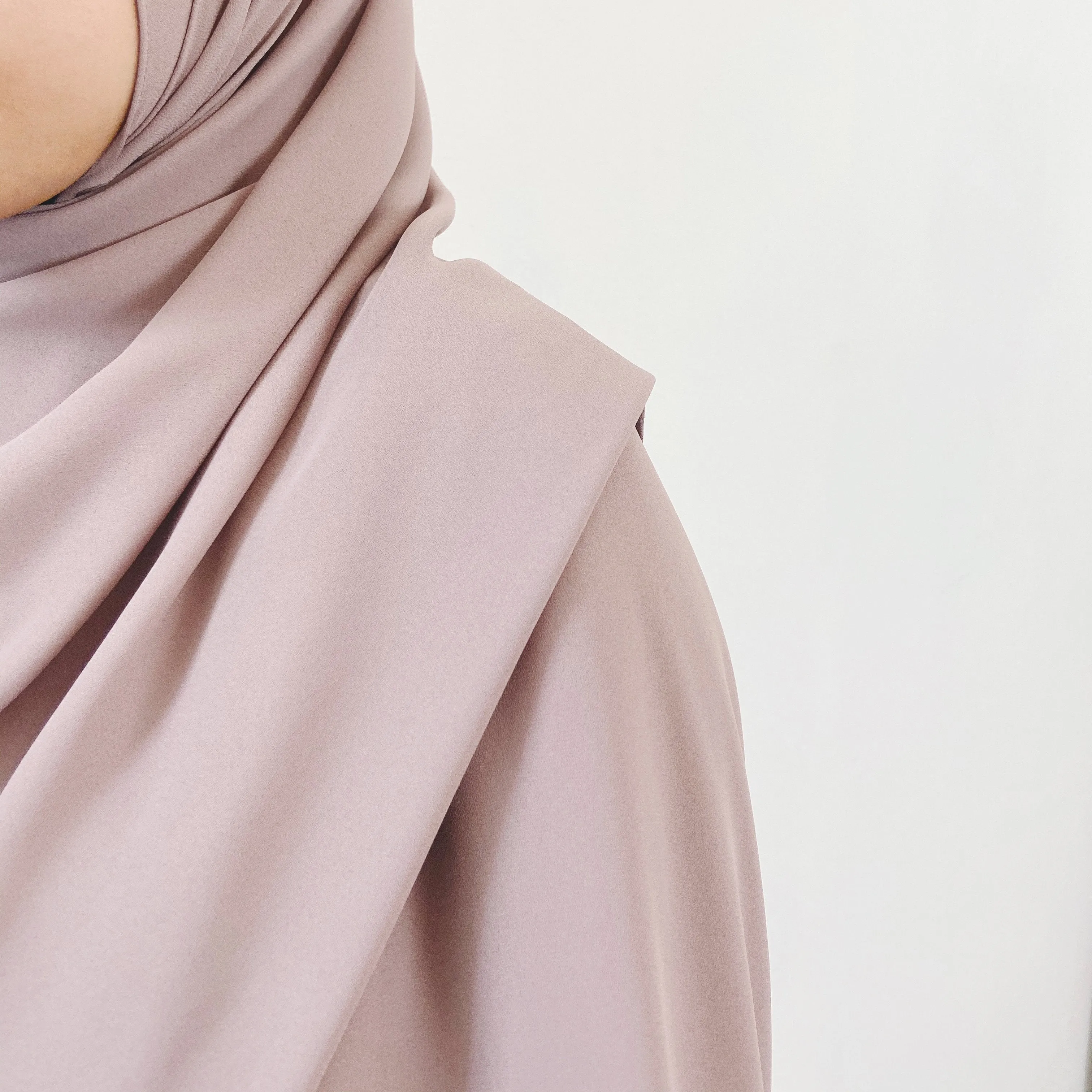 AS/IS - Premium Chiffon : Hazel
