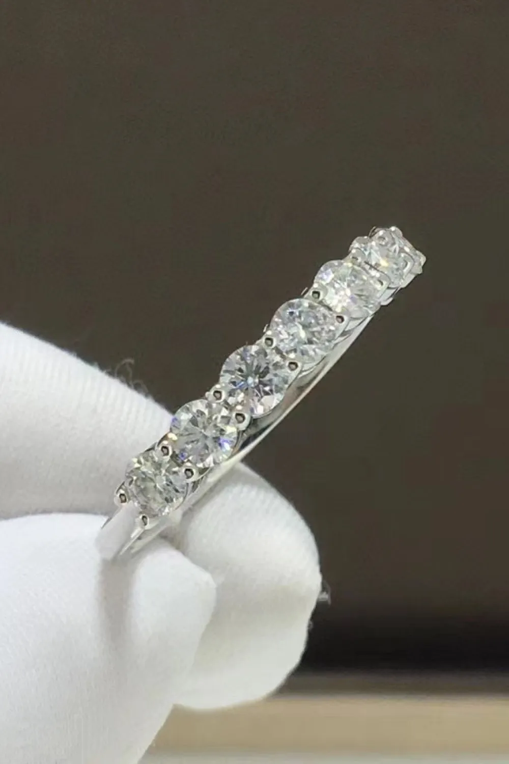 Charming Moissanite 925 Sterling Silver Band Ring