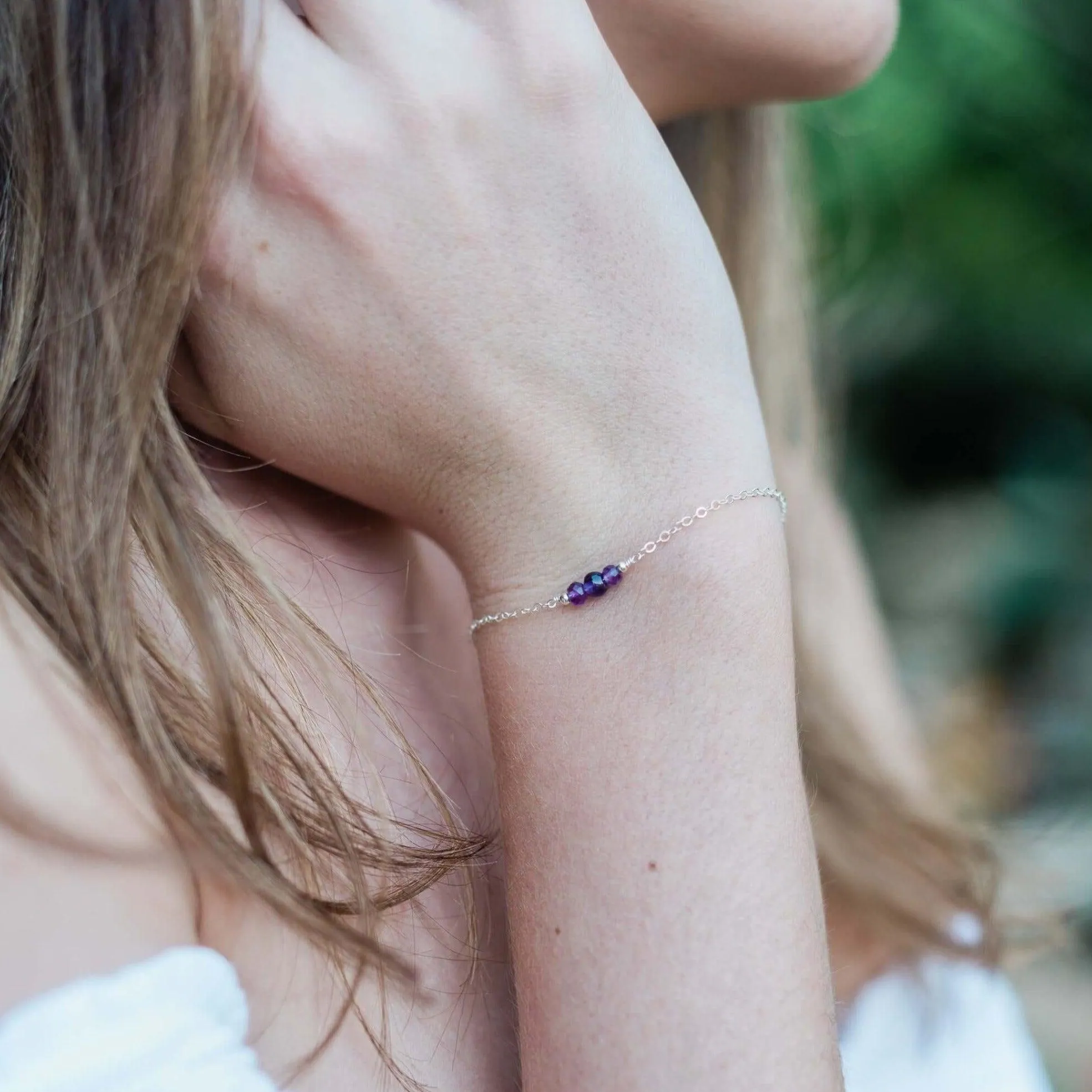 Dainty Amethyst Gemstone Bracelet