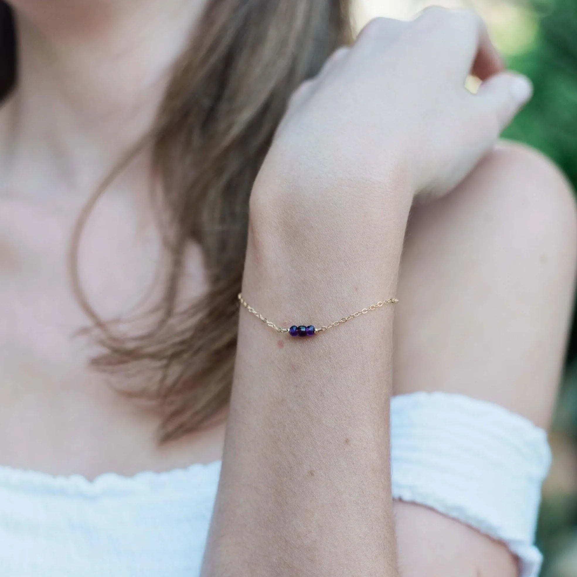 Dainty Amethyst Gemstone Bracelet